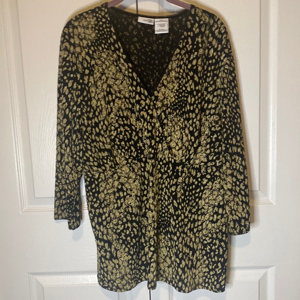 Plus size woman’s top